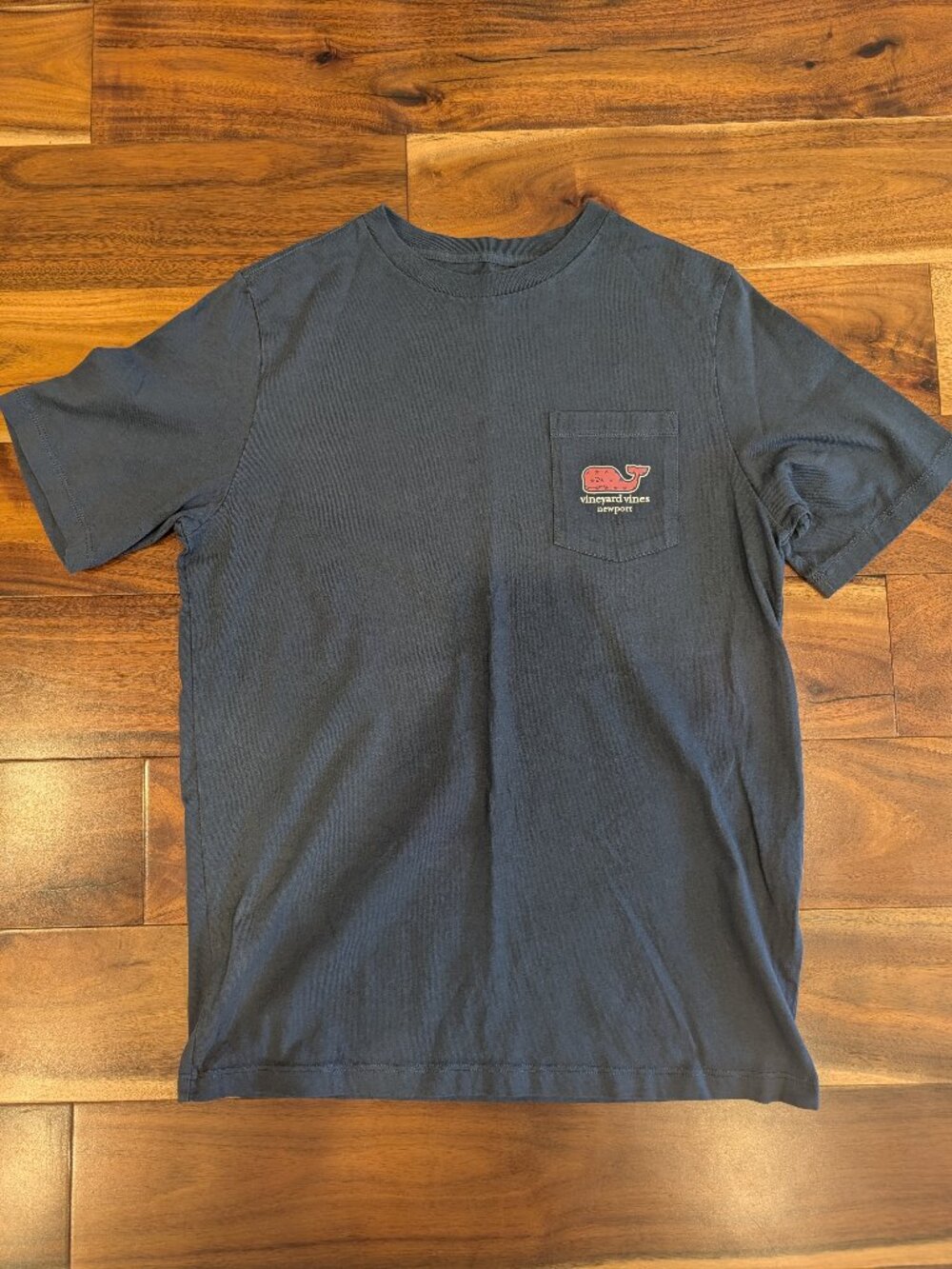 Boys Vineyard Vines Newport Whale Short Sleeve T-Shirt - Size Large